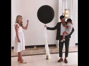 90cm Giant Gender Reveal Balloon - Mini Balloons & Confetti